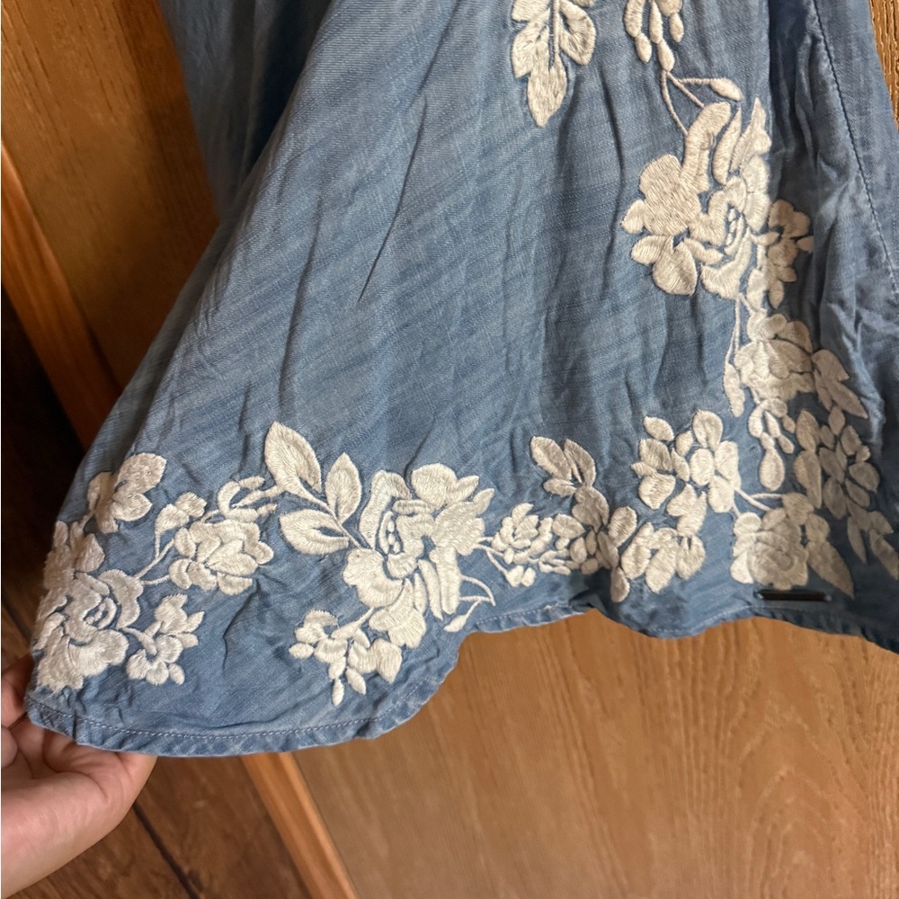 Abercrombie & Fitch Blue White Floral Embroidered Strapless Mini Dress size M - Picture 5 of 5